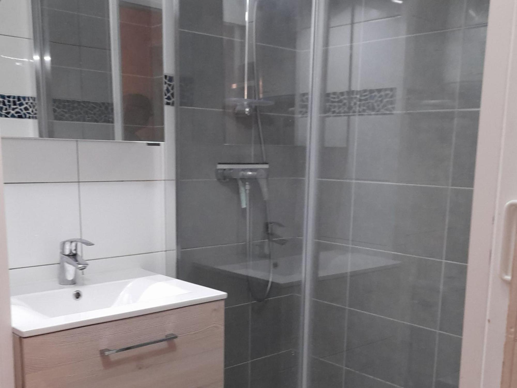 Appartement Refait A Neuf Avec Loggia Et Parking, A 2 Pas De La Plage Et Des Commerces - Fr-1-712-7 วิลเลร์-ซูร์-แมร์ ภายนอก รูปภาพ